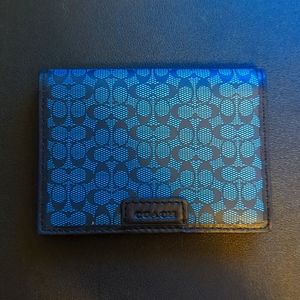 Small Coach card wallet